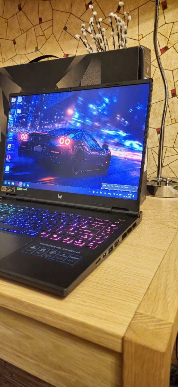 Acer Predator Helios Neo 14 PHN14-51-797W
