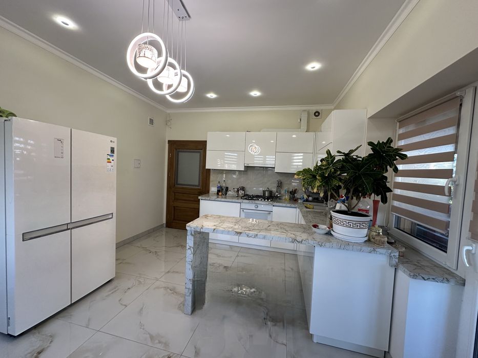 Оренда будинку з дизайнерським ремонтом