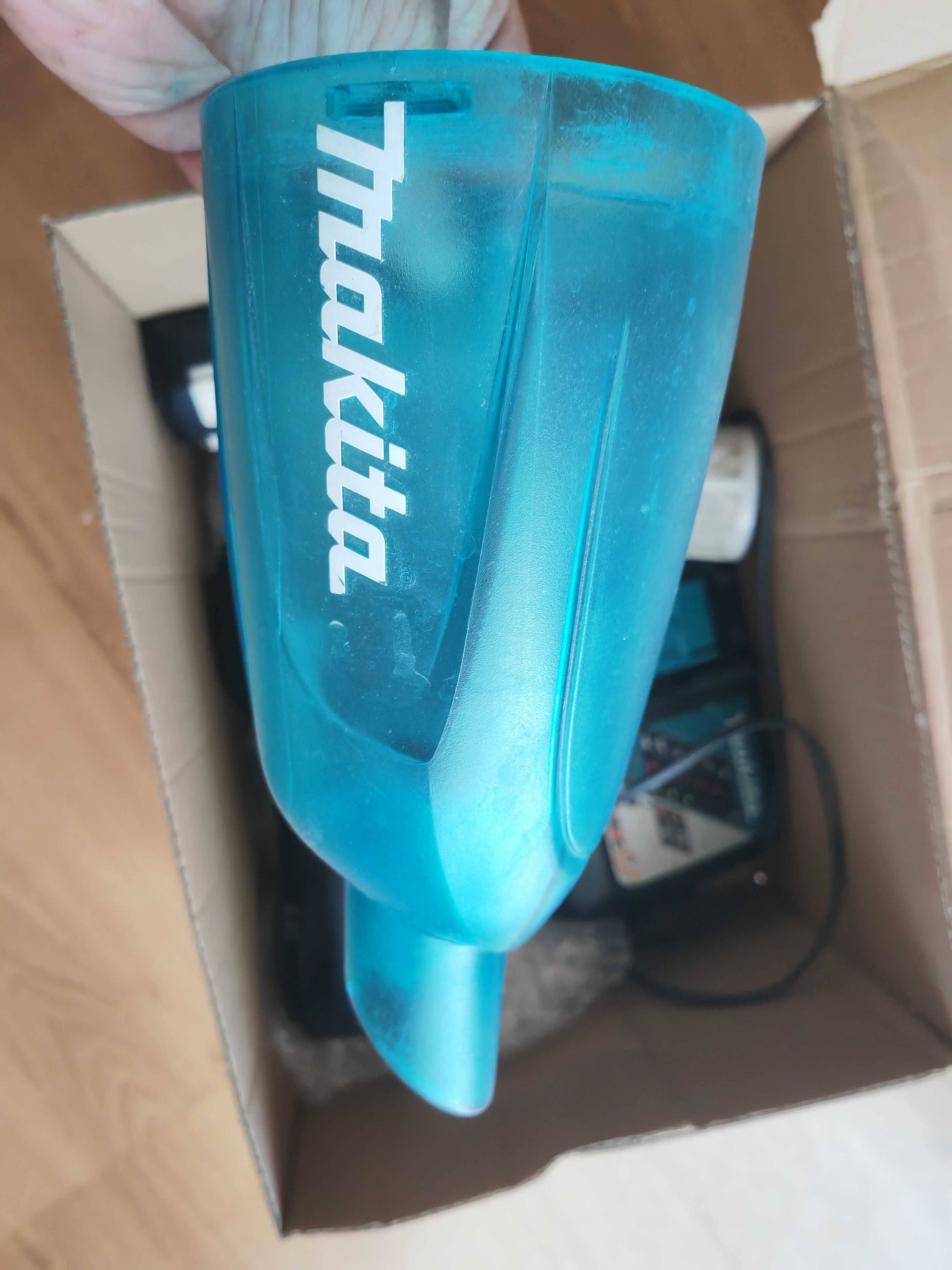 Makita ładowarka akumulatory 3Ah odkurzacz