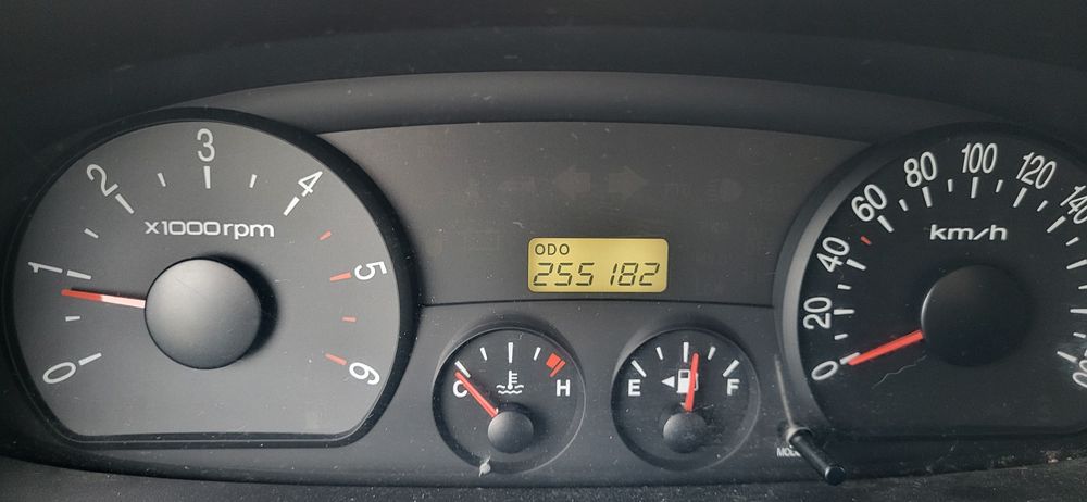 Hyundai H1  2005r klima