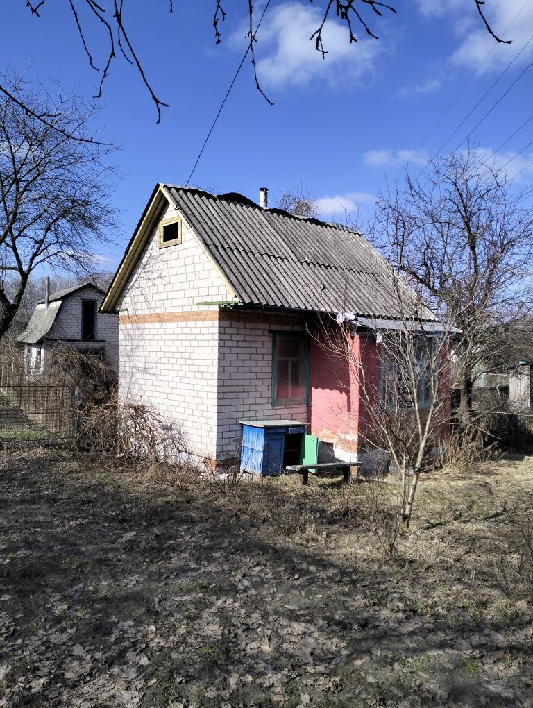 Дача з грубою на Кільцевій.Ціну знижено!