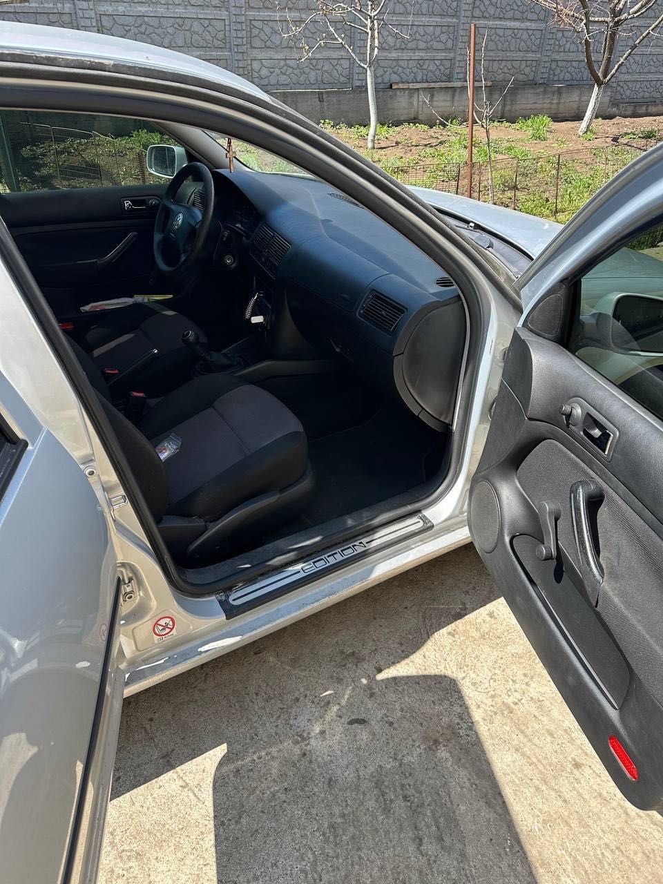 Volkswagen Golf 4