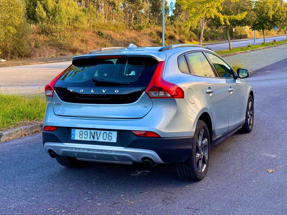 Volvo V40 525 1.6 T4 GTDi Gasolina 180 cv  c/garantia de caixa!!