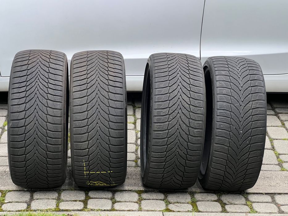 Opony zimowe Nexen Winguard Sport 2 235/35 r19