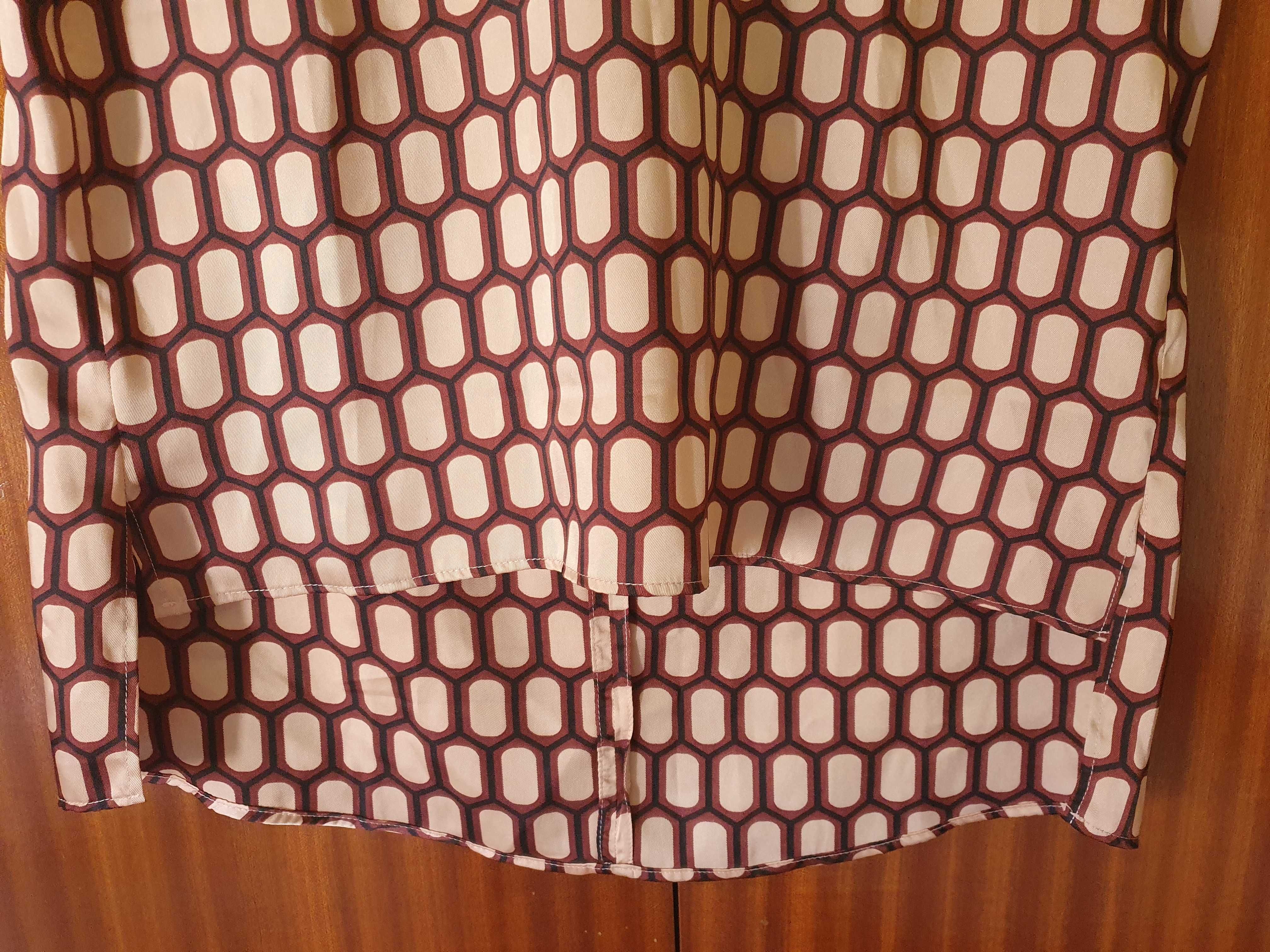 Blusa motivos geométricos Nova!