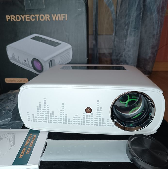 Проектор HOPVISION JQ818C — яскравий, з динаміками, для кіно та ігор.