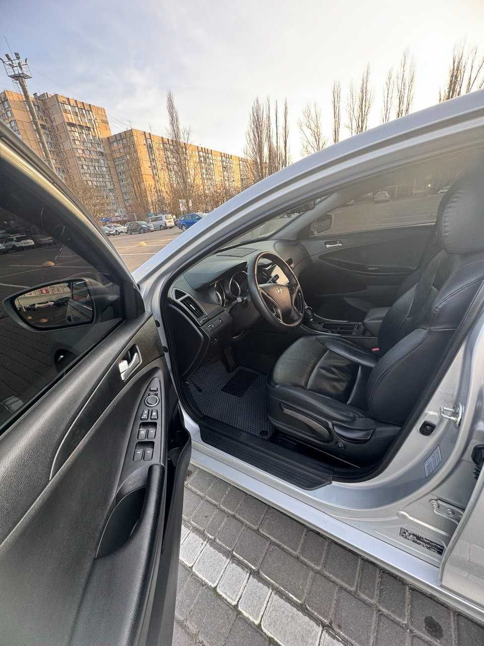 Аренда авто / Оренда Hyundai Sonata авто преміум. Одеса