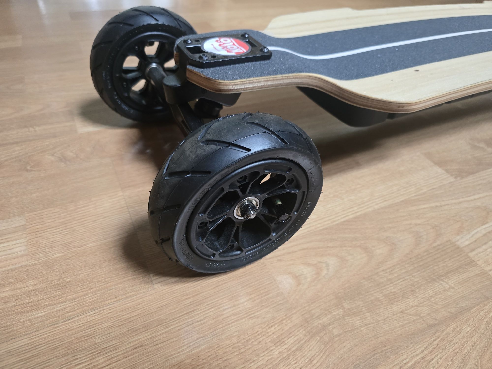 Tynee Explorer Nowy Longboard elektryczny