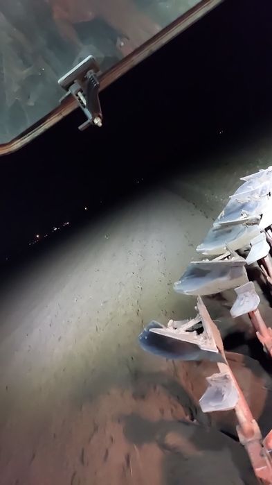 Usługi rolnicze prasowanie młócenie kukurydzy orka siew talerzowanie