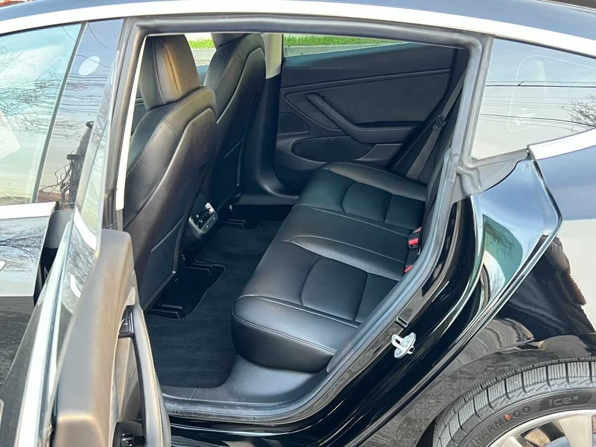 Tesla Model 3 Long Range 2019