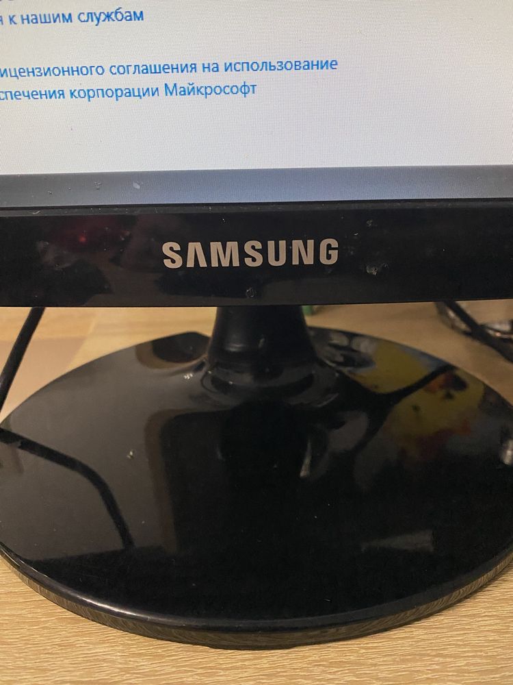 Монитор Samsung S19A10N