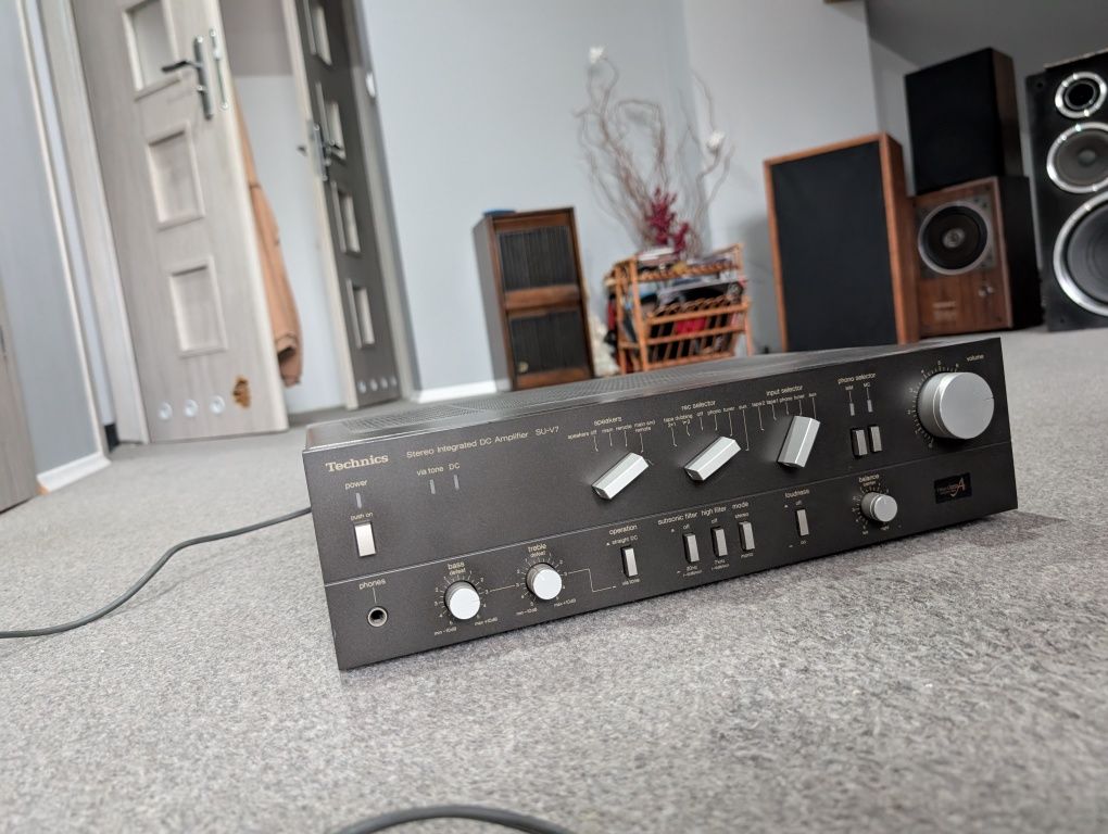Wzmacniacz Technics su-v7