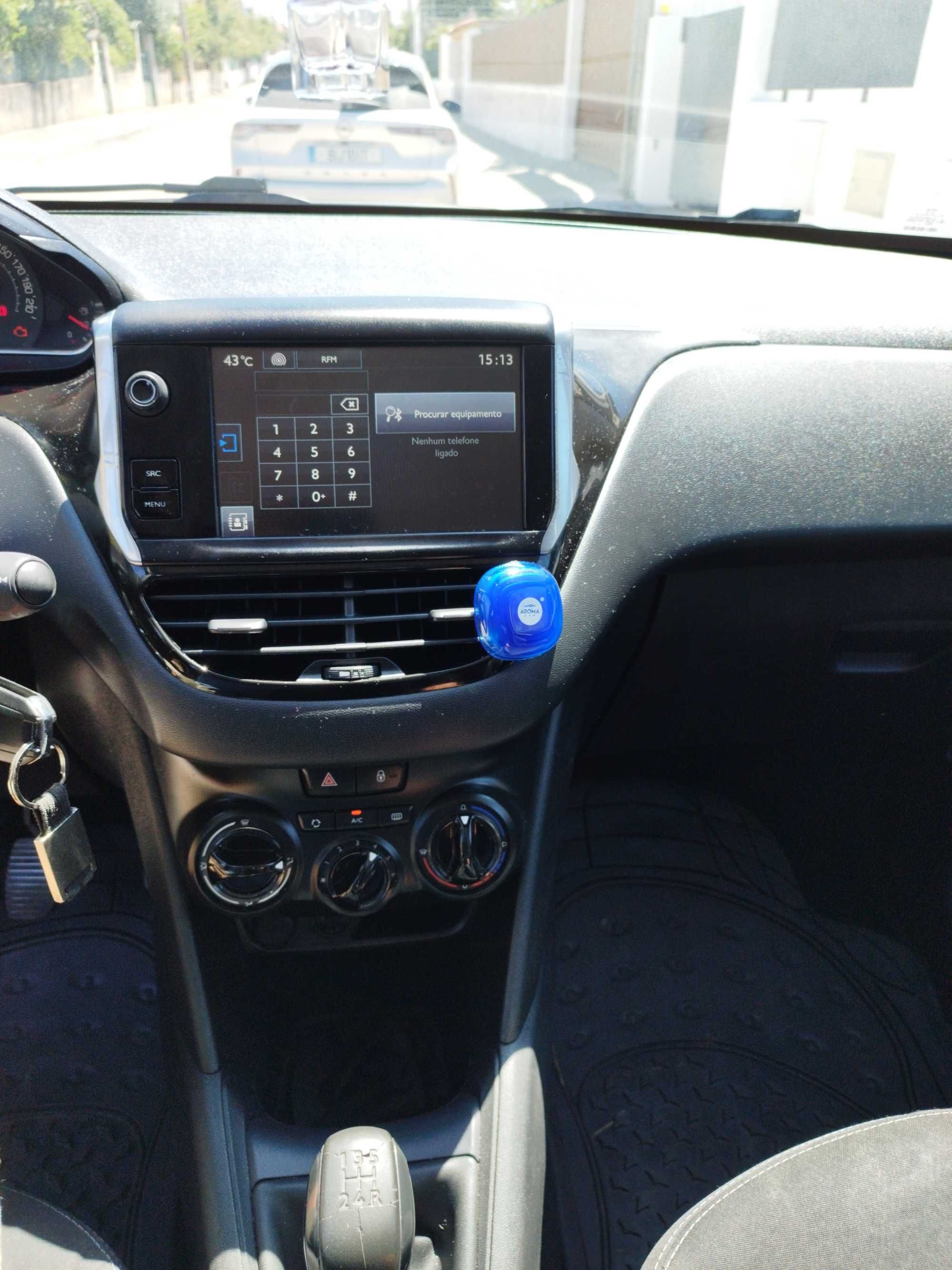 PEUGEOT 208 I Hatchback 1.4HDi. * OPORTUNIDADE *