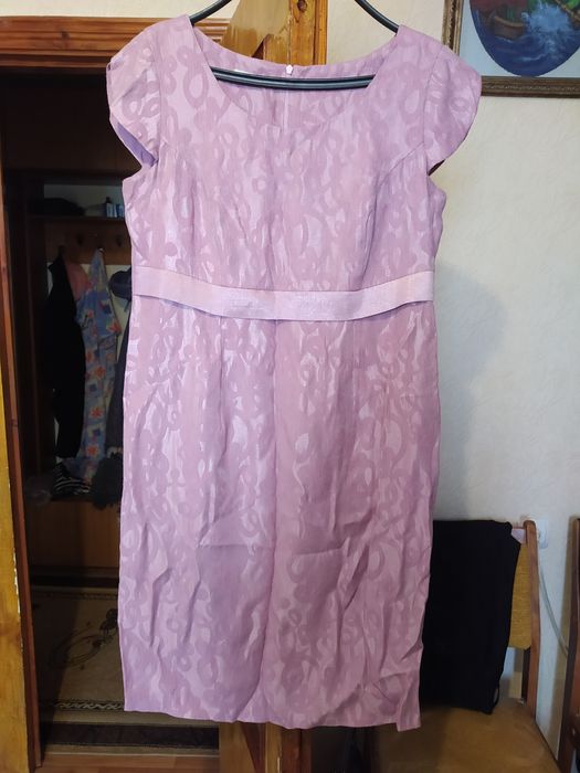 Нарядний костюм розмір 50