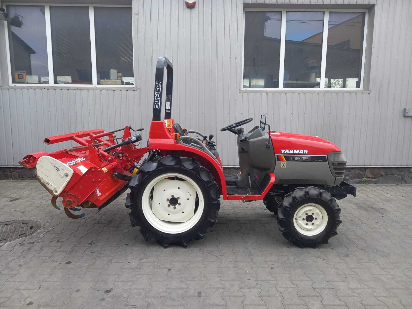 Japoński traktorek Yanmar AF 18 z glebogryzarką 4x4 18 KM Rewers