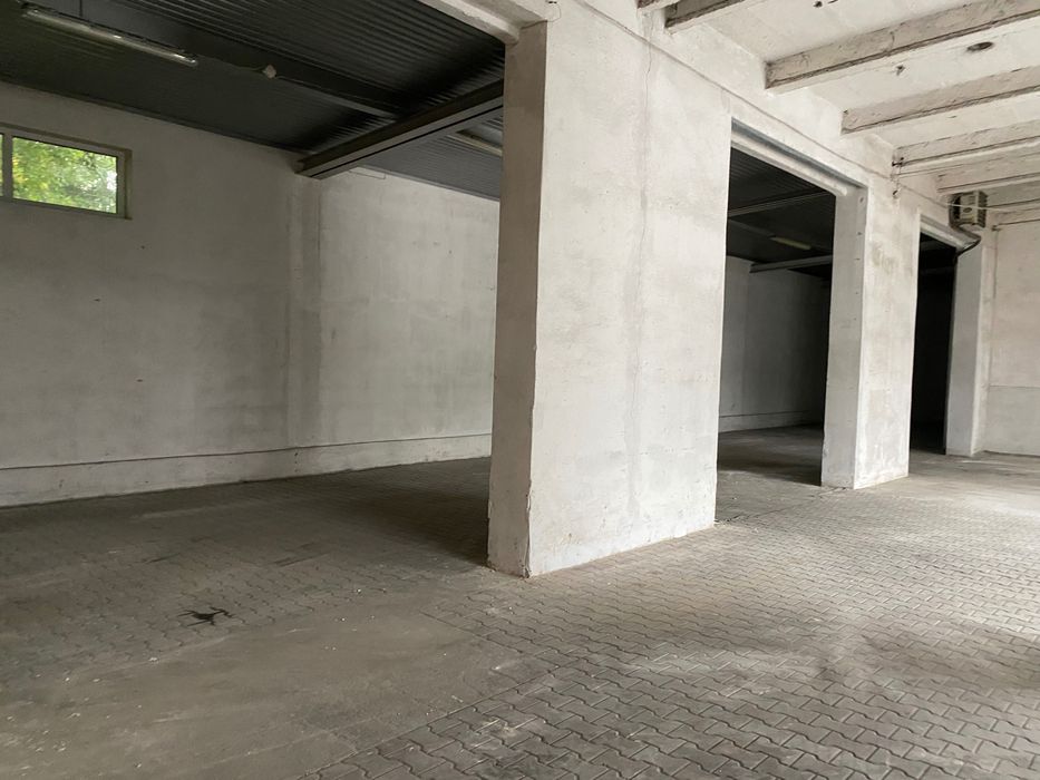 MAGAZYNY 250 M2 I 300M2