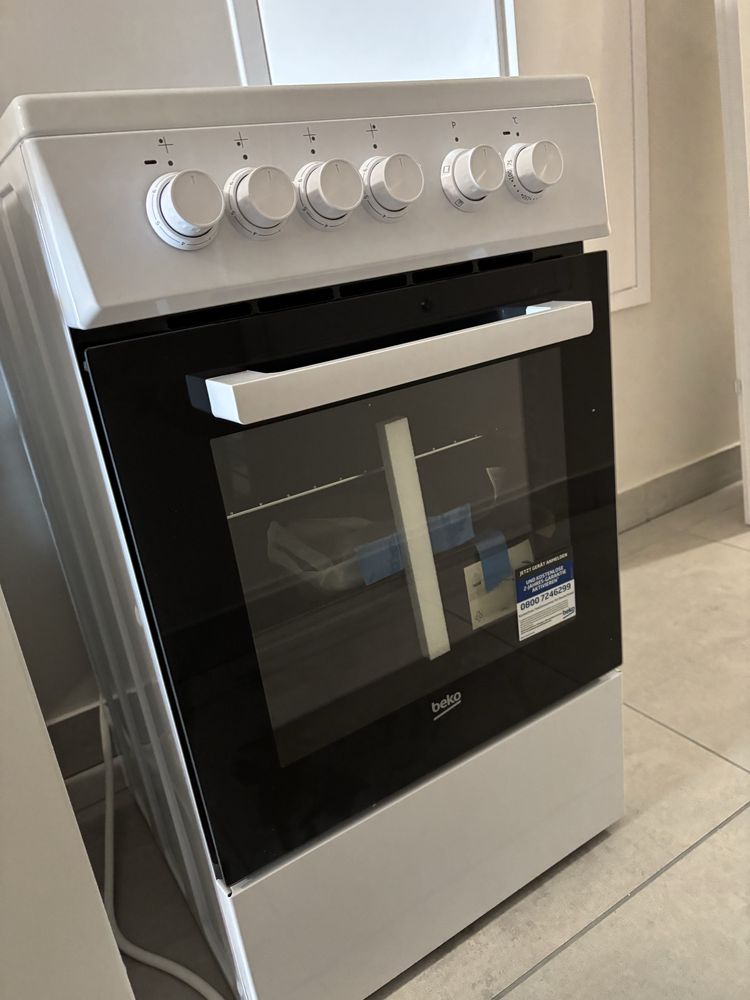 Kuchenka beko nowa czteropalnikowa
