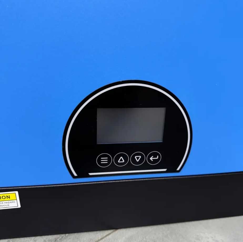 Гибридный солнечный инвертор 4.2KW 24V
