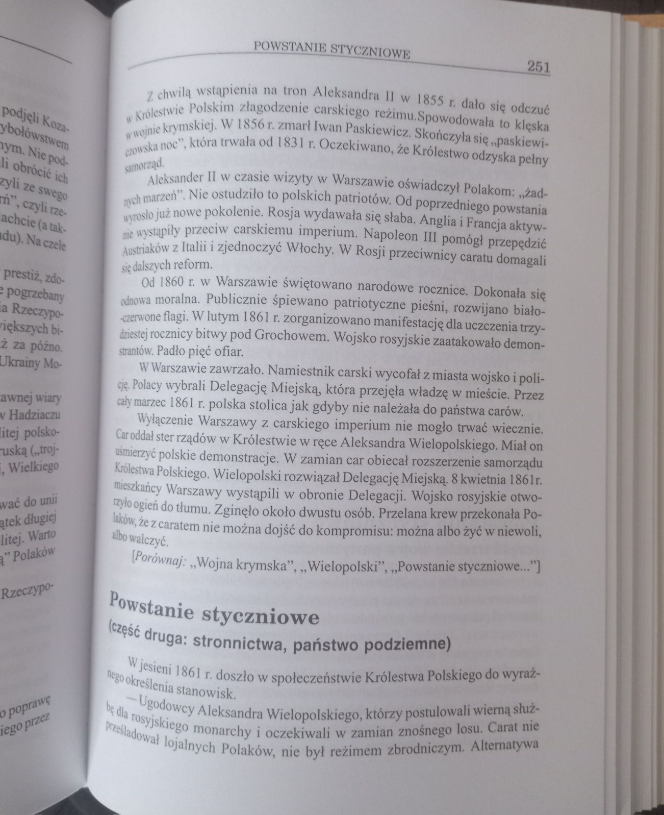 "Szkolny słownik historyczny". Jerzy Pilikowski.