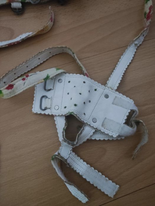 Szelki Pavlika rehabilitacyjne dla dzieci