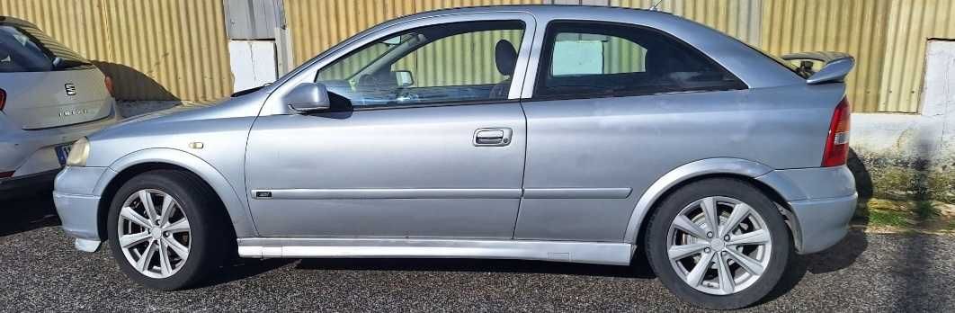 Astra 2001 Bem cuidado