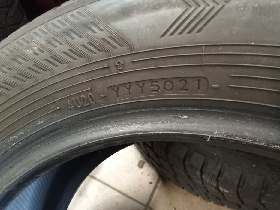 Opony całoroczne  205/60 R16 Yokohama 4x7,5mn
