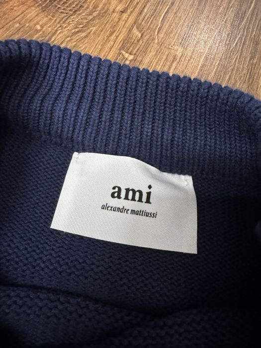 Nowy sweter Ami Paris