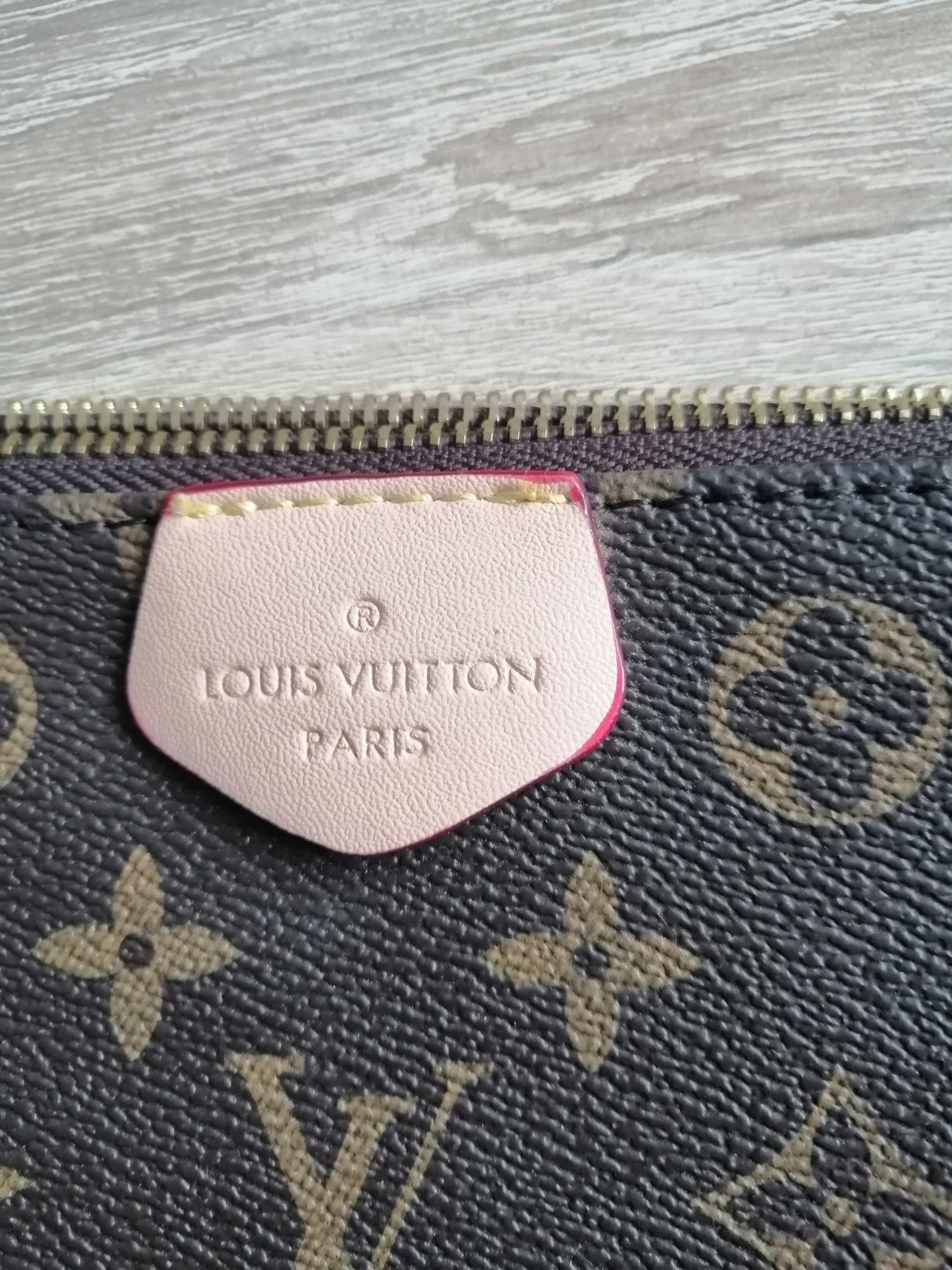 Torebka - kosmetyczka Louis Vuitton