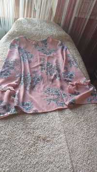 Блуза розовая в  цветы,топ в пайетки