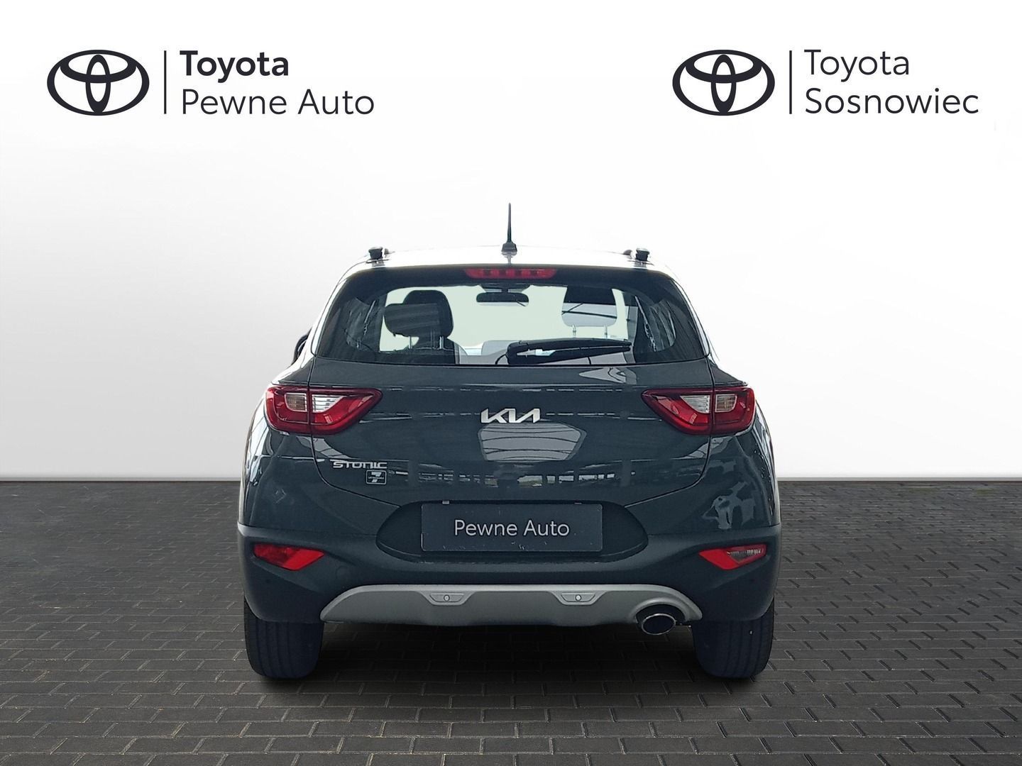 Kia Stonic Kia Stonic 1.2 L Business Line przebieg tylko 15.000 km !!!