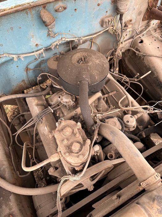 Мотор ЗІЛ 130 в робочому стані