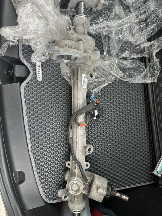 Рульова рейка Tesla 2022