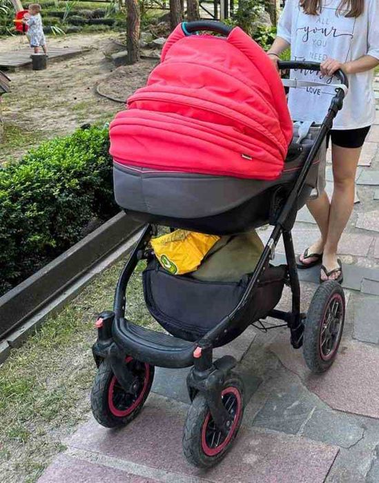 Продам коляску Adamex 2в1