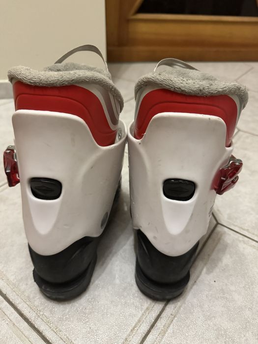 Продам дитячі лижні ботінки head
