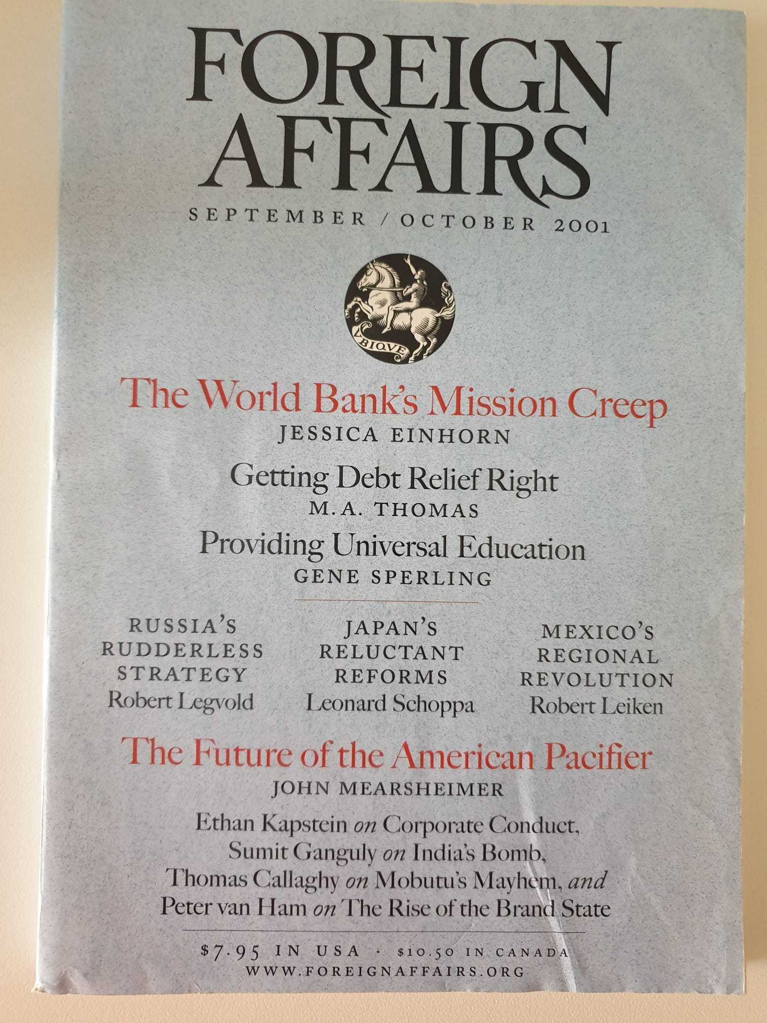 Lote de 5 revistas FOREIGN AFFAIRS (1999–2002) – Muito bom estado