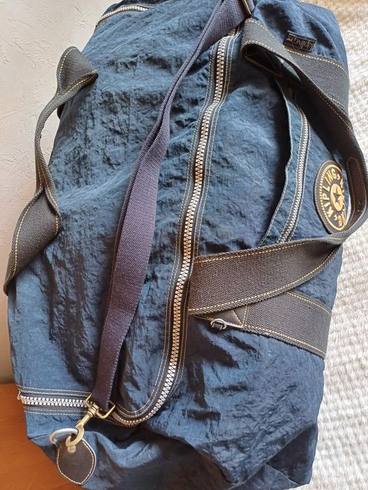 Очень большая дорожная сумка Kipling