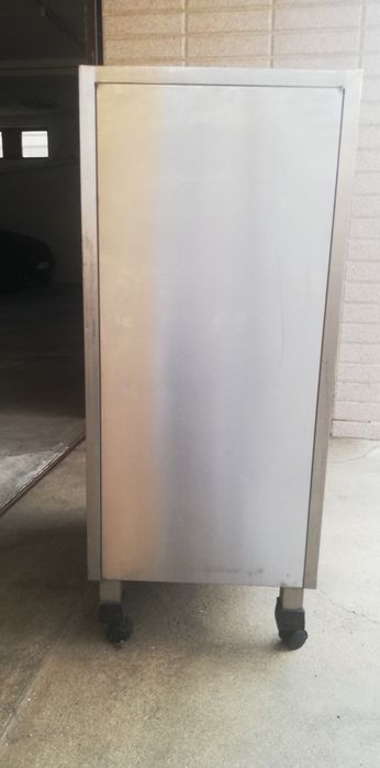 Bancada de apoio em inox
