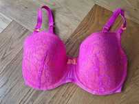 Biustonosz Hunkemoller - rozm. 80F
Serdecznie polecam!