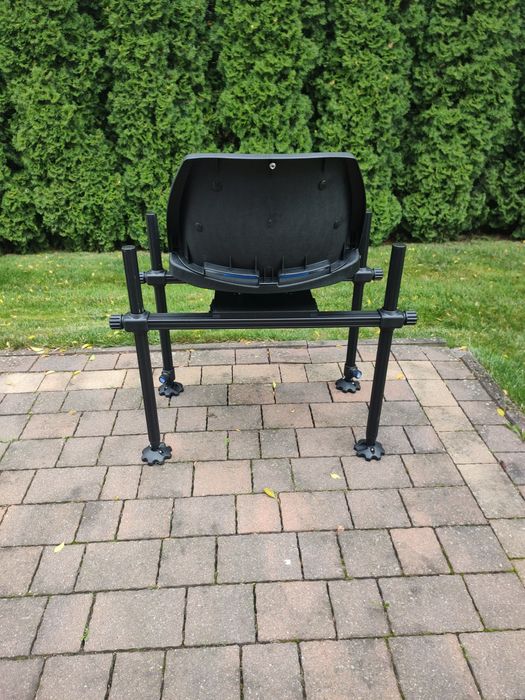 Fotel obrotowy Feeder Revolver TX4