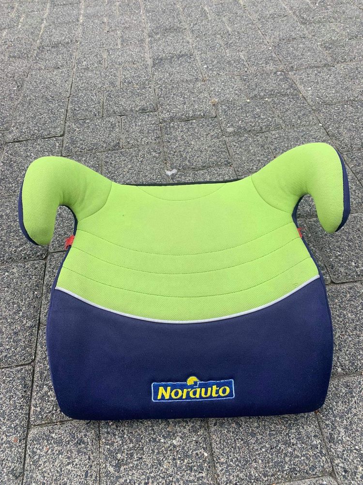 Siedzisko dla dziecka Norauto 15-36 kg jak nowe z atestami, wygodne