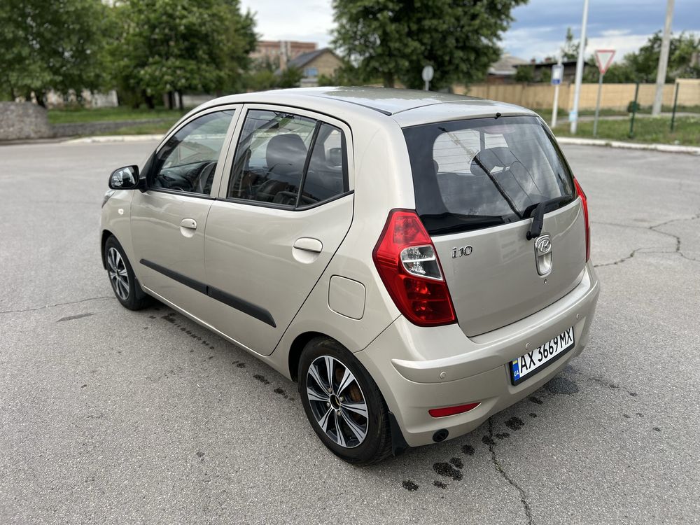Hyundai i10 13г газ/бенз пригнан с Европы в