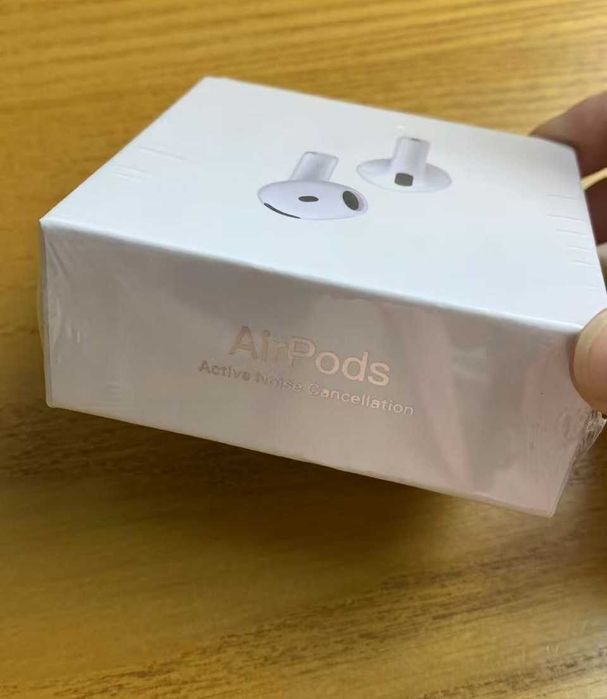 Słuchawki apple AirPods 4 ANC z aktywną redukcją szumów Nieużywane