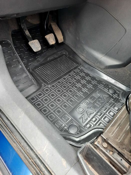 Коврики в салон Avto Gumm Opel Zafira A B Meriva A Vectra Combo Mokka