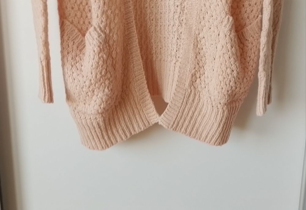 Sweter kardigan damski kieszenie Amisu rozm.M/L