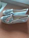 Sapatos ciza com lantejoulas