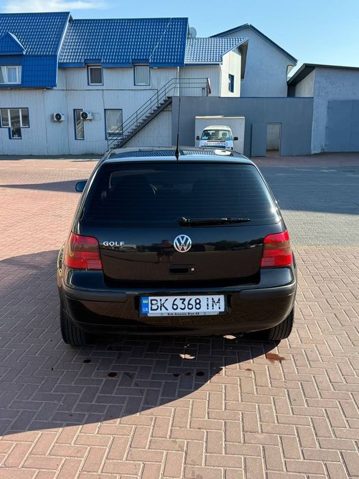 Volkswagen Golf 4