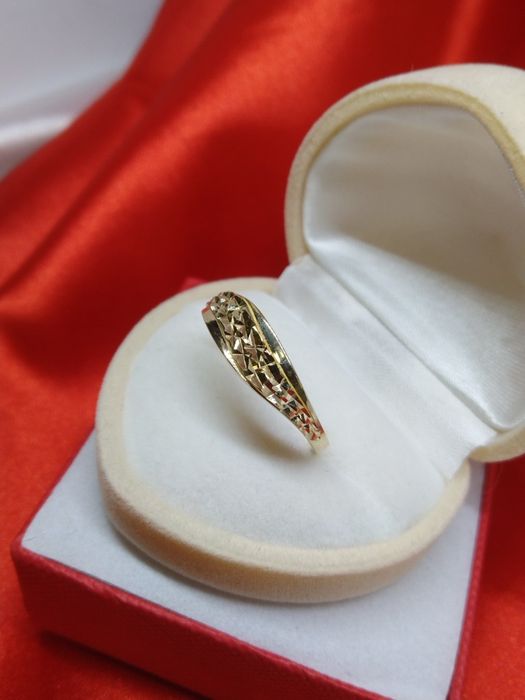 Piękny złoty pierścionek, złoto 585, r. 21