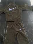 Спортивний костюм Nike хакі