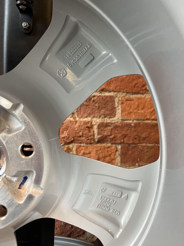 Alufelgi 17 Jeep Compass Renegade 5x110 Nowe Oryginalne Felgi