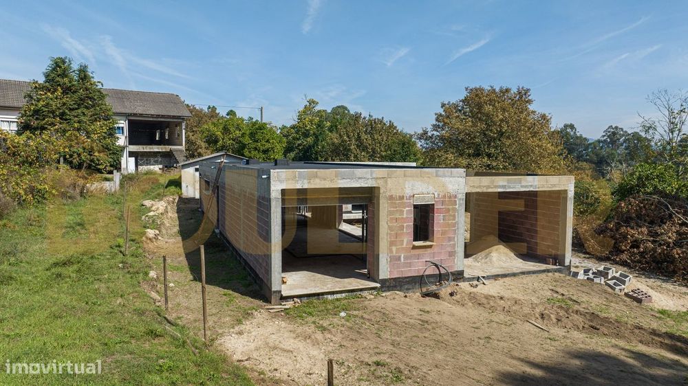 Moradia Isolada T3 Vila Verde Turiz